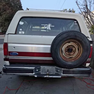 1991 Ford Bronco Badlands Sport Utility 4D