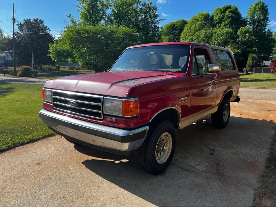 1991 Ford Bronco 4th Gen - Image 2 of 10