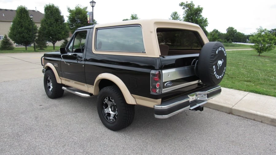 1991 Ford Bronco 4th Gen - Image 3 of 7