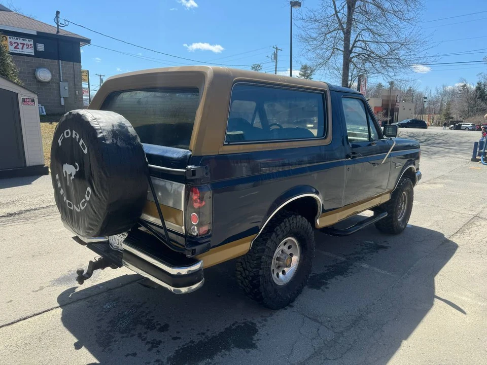 1991 Ford Bronco 4th Gen - Image 9 of 13
