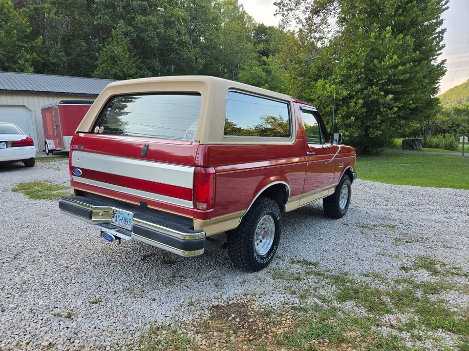 1991 Ford Bronco 4th Gen - Image 4 of 11