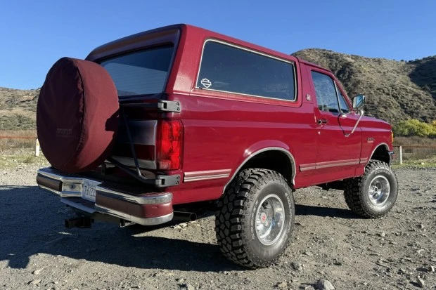 1991 Ford Bronco 4th Gen - Image 2 of 7