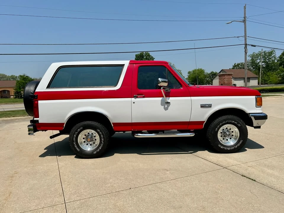 1991 Ford Bronco 4th Gen - Image 4 of 20