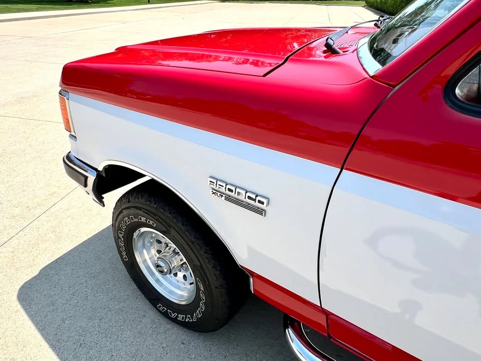 1991 Ford Bronco 4th Gen - Image 11 of 20