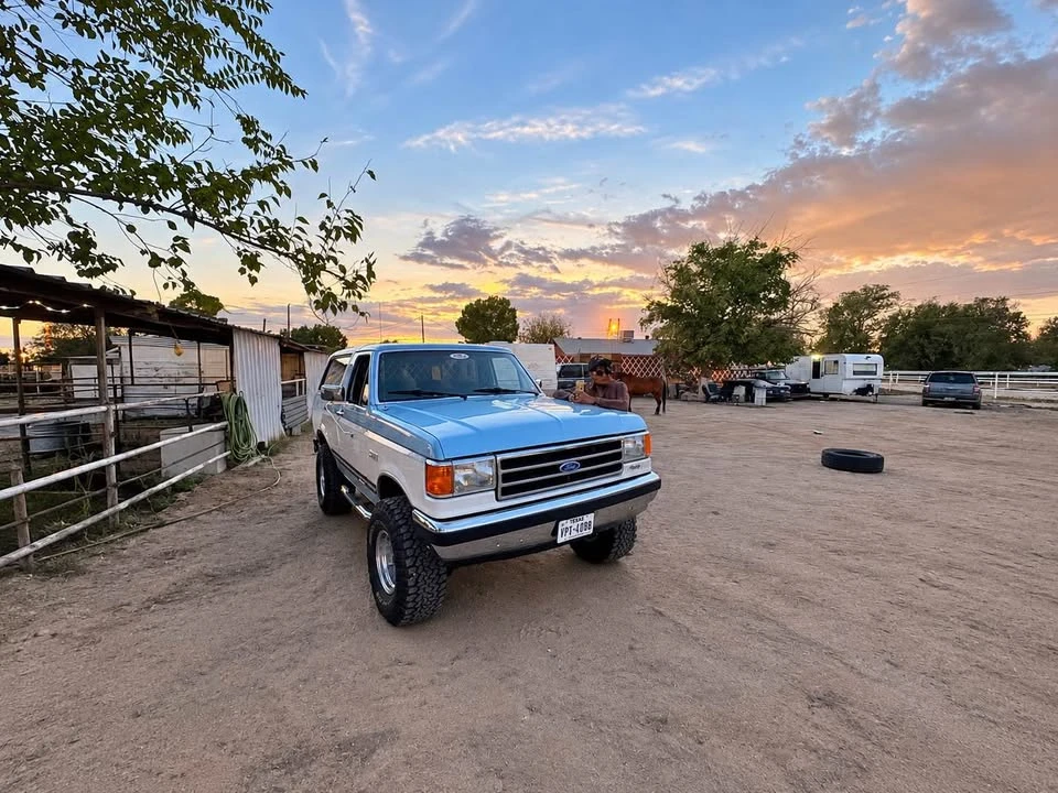 1991 Ford Bronco 4th Gen - Image 2 of 2