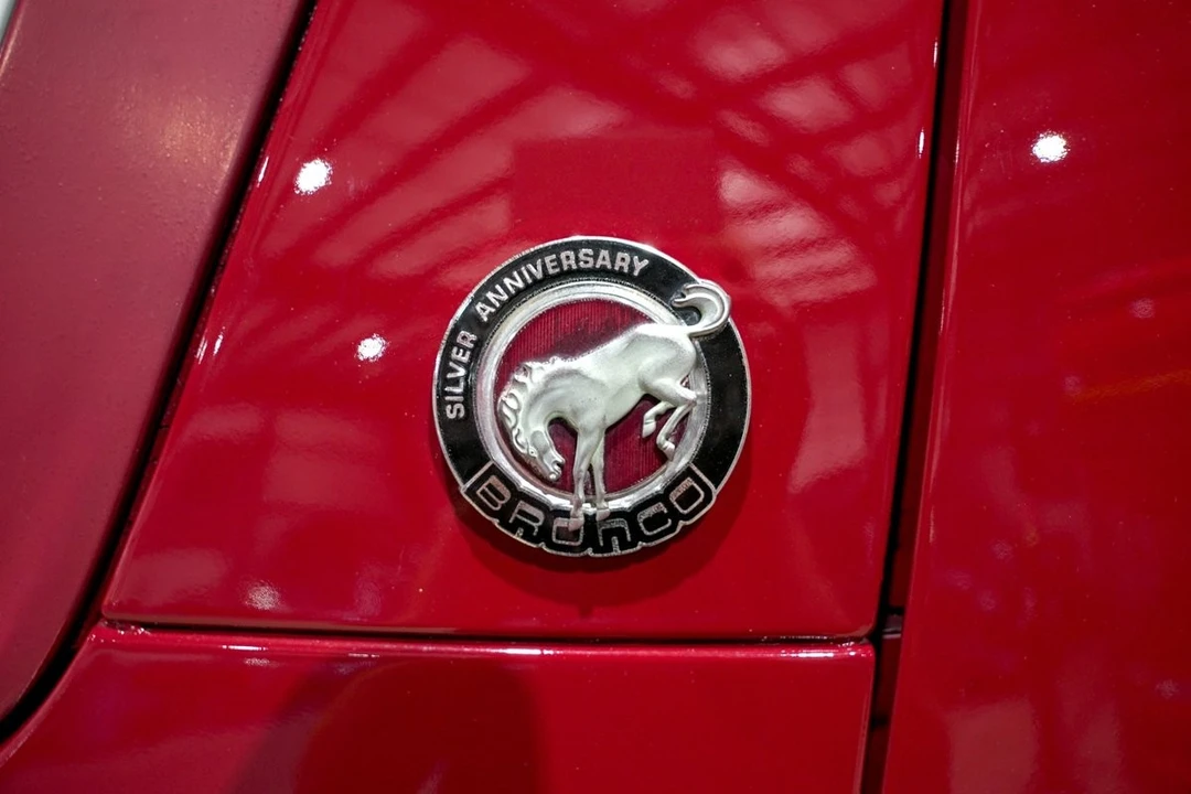 1991 Ford Bronco 4th Gen - Image 27 of 31