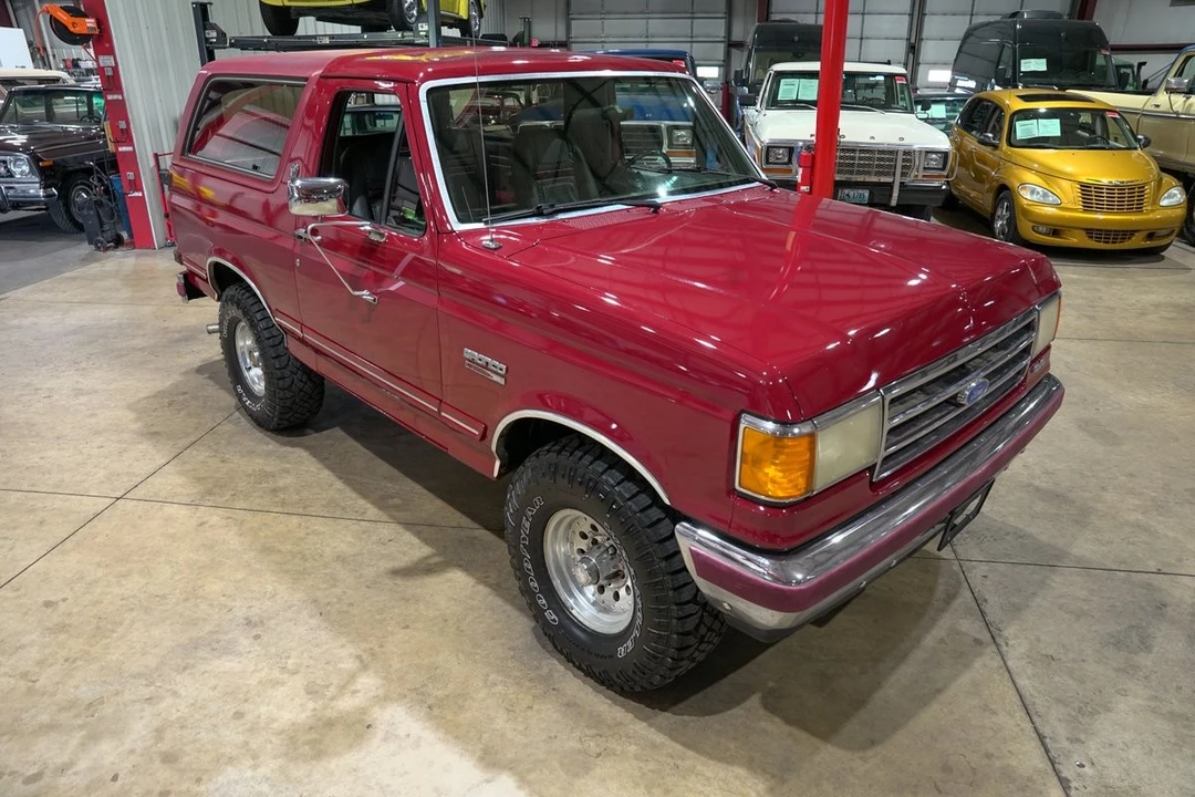 1991 Ford Bronco 4th Gen - Image 28 of 31