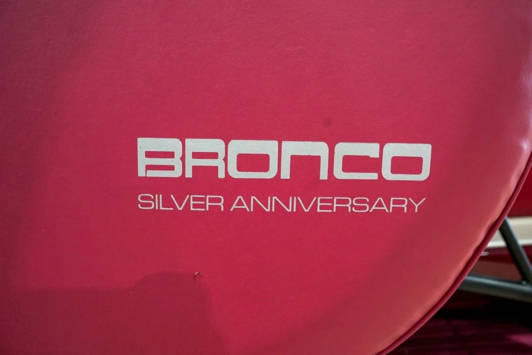1991 Ford Bronco 4th Gen - Image 26 of 31