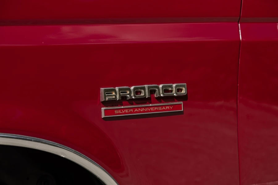 1991 Ford Bronco 4th Gen - Image 10 of 31