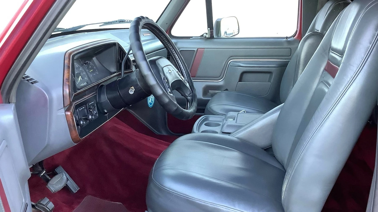 1991 Ford Bronco 4th Gen - Image 4 of 29