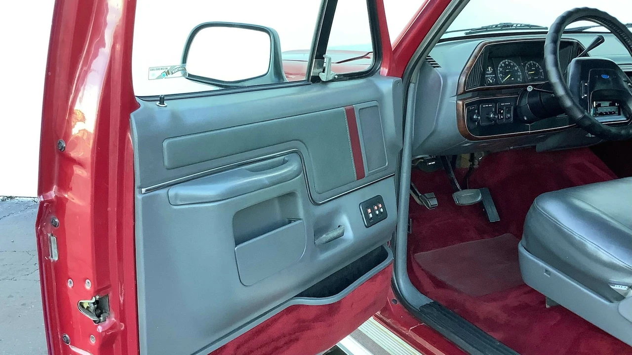 1991 Ford Bronco 4th Gen - Image 6 of 29