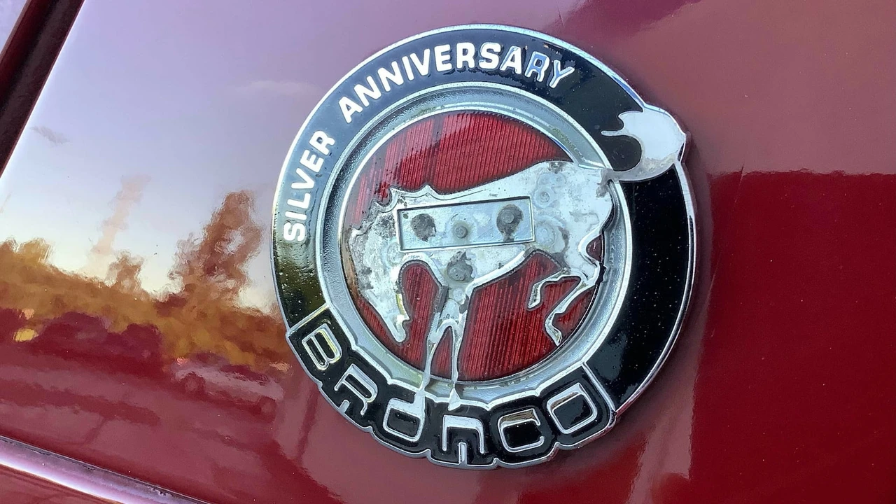 1991 Ford Bronco 4th Gen - Image 18 of 29