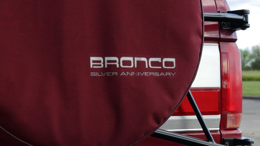 1991 Ford Bronco 4th Gen - Image 19 of 24