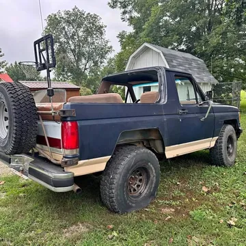 1991 Ford Bronco Sport Utility 2D