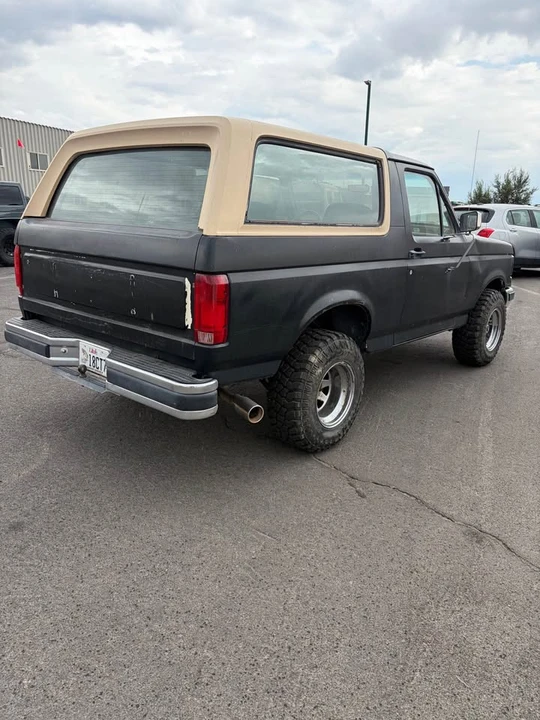 1991 Ford Bronco 4th Gen - Image 4 of 13