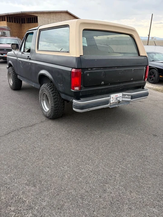1991 Ford Bronco 4th Gen - Image 3 of 13