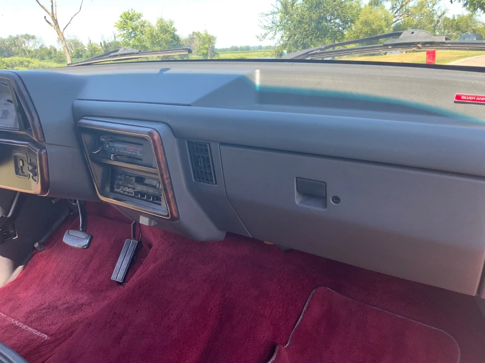 1991 Ford Bronco 4th Gen - Image 19 of 31