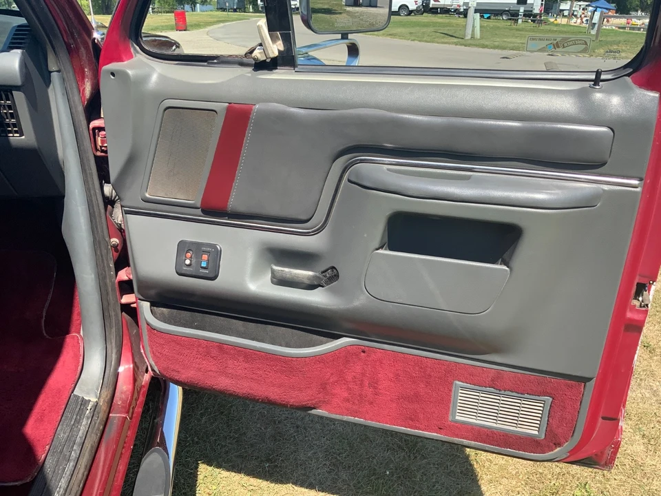 1991 Ford Bronco 4th Gen - Image 20 of 31