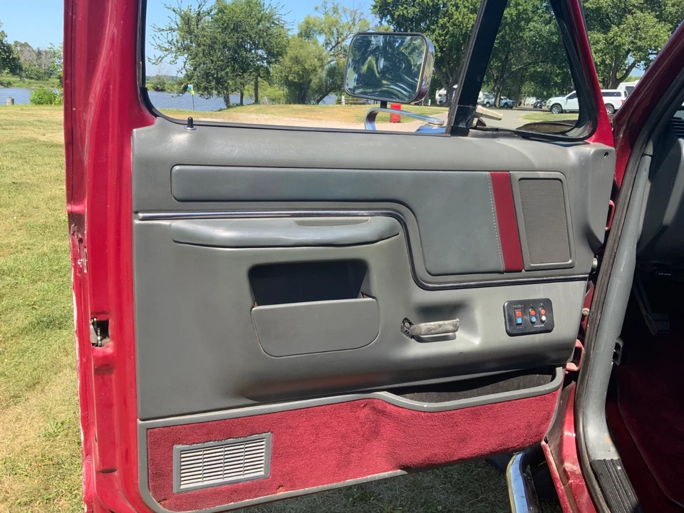1991 Ford Bronco 4th Gen - Image 22 of 31