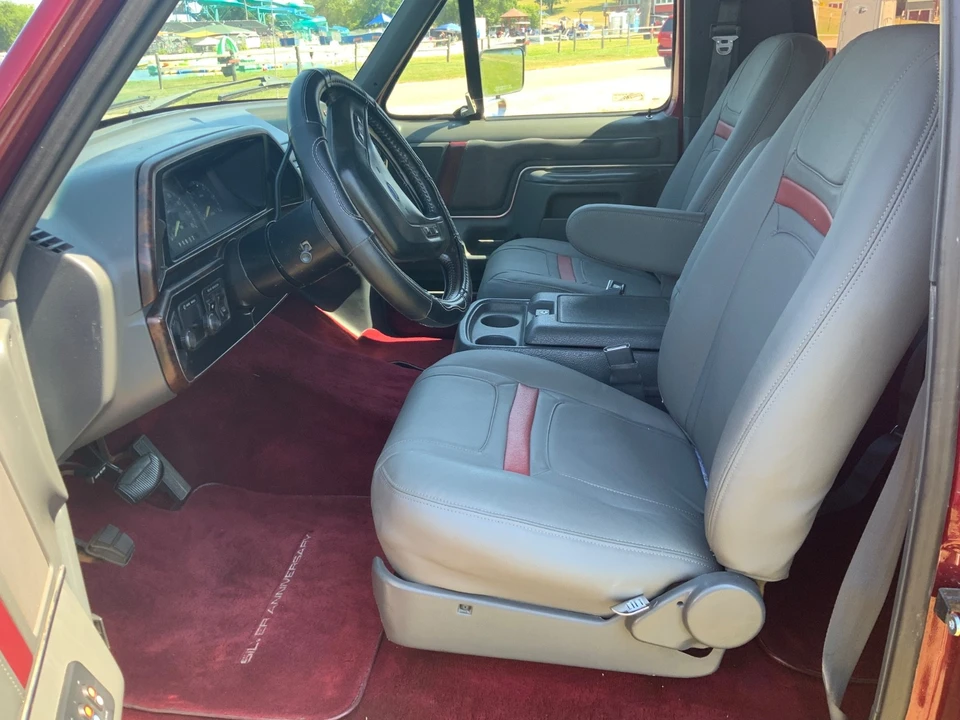 1991 Ford Bronco 4th Gen - Image 24 of 31