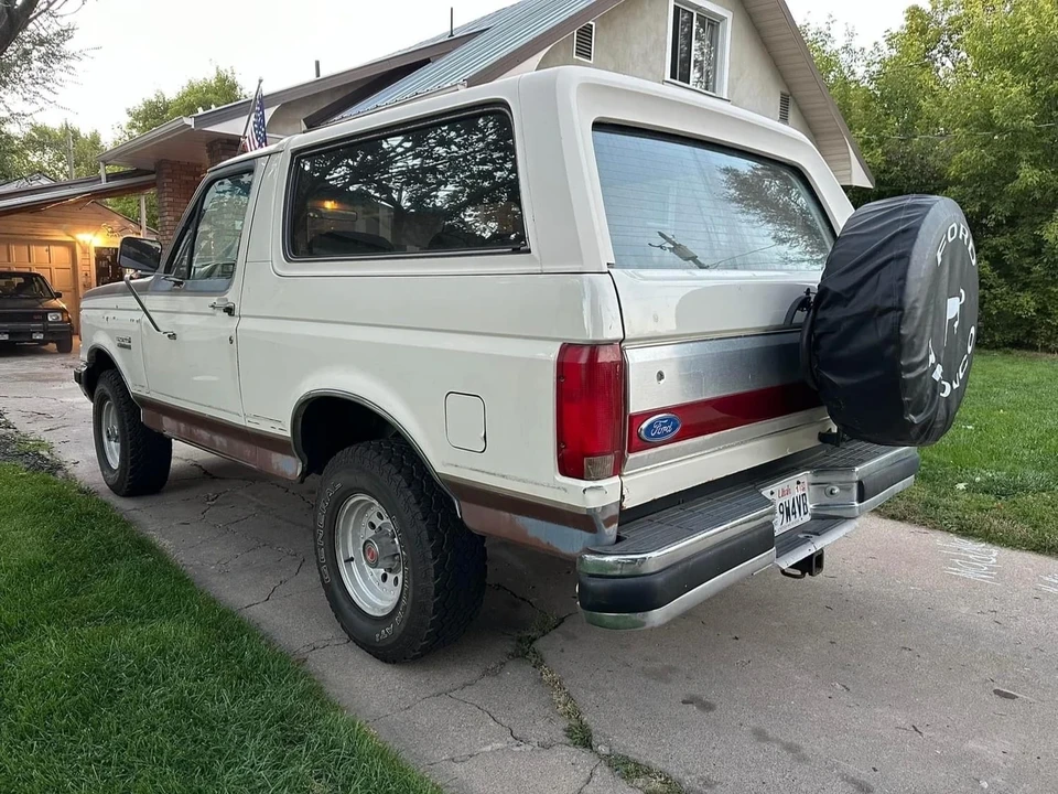 1991 Ford Bronco 4th Gen - Image 7 of 12