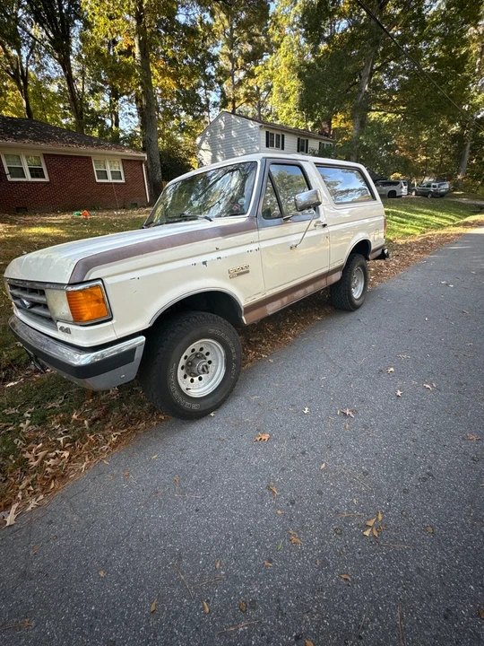1991 Ford Bronco 4th Gen - Image 2 of 12