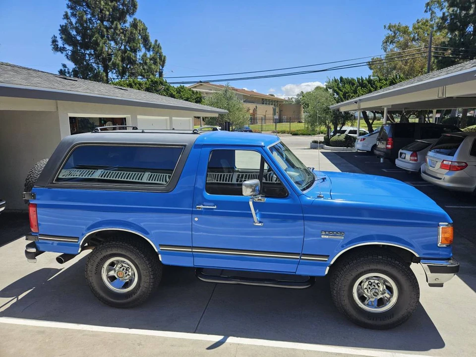 1991 Ford Bronco 4th Gen - Image 5 of 15