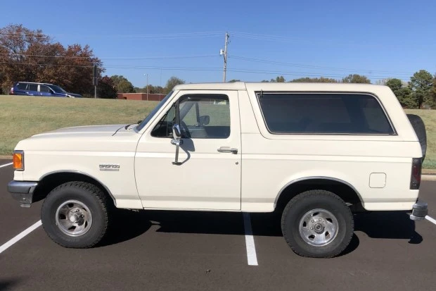 1991 Ford Bronco 4th Gen - Image 3 of 7
