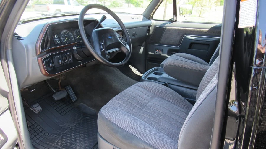 1991 Ford Bronco 4th Gen - Image 4 of 8