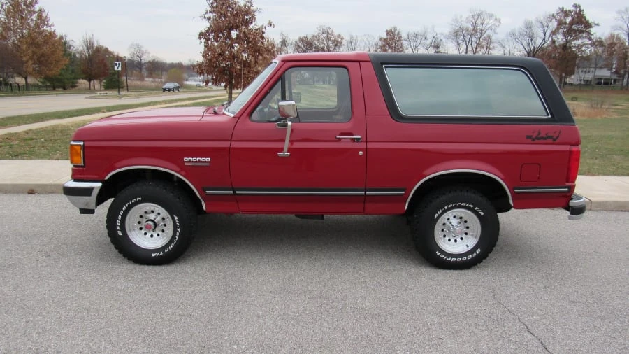 1991 Ford Bronco 4th Gen - Image 2 of 8