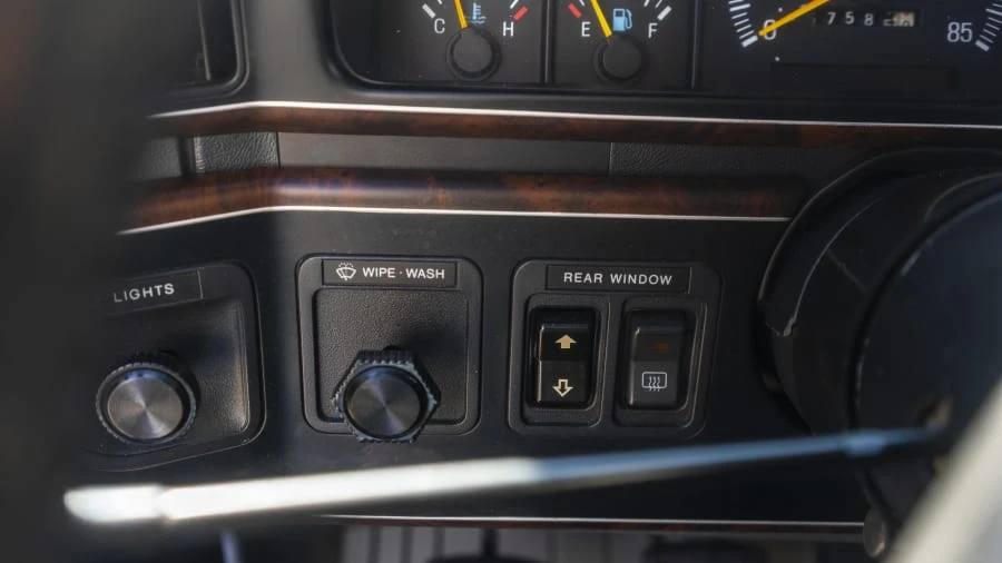 1991 Ford Bronco 4th Gen - Image 17 of 28
