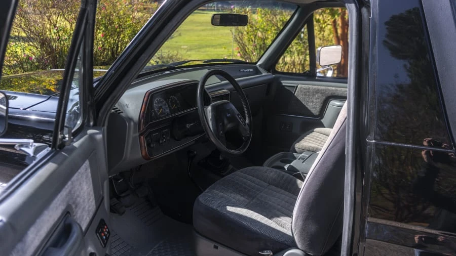 1991 Ford Bronco 4th Gen - Image 25 of 28