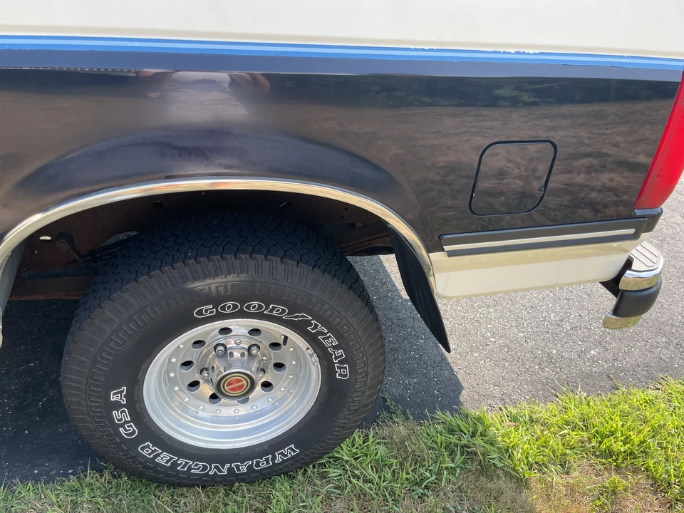 1991 Ford Bronco 4th Gen - Image 29 of 31