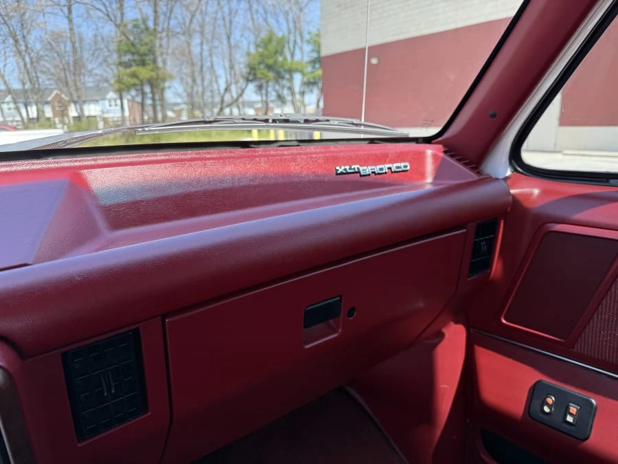 1991 Ford Bronco 4th Gen - Image 21 of 31