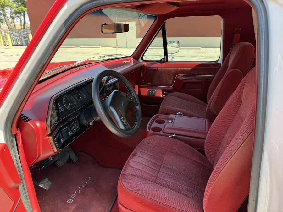1991 Ford Bronco 4th Gen - Image 16 of 31