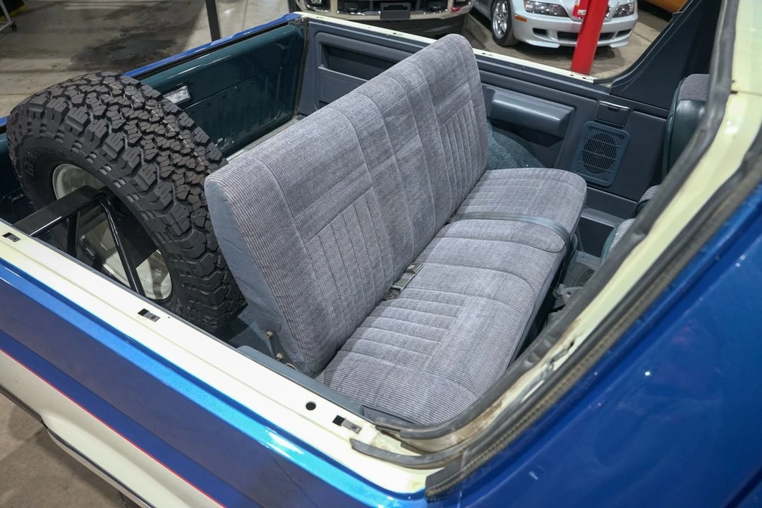 1991 Ford Bronco 4th Gen - Image 18 of 21