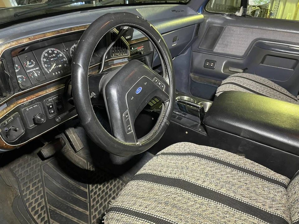 1991 Ford Bronco 4th Gen - Image 21 of 24