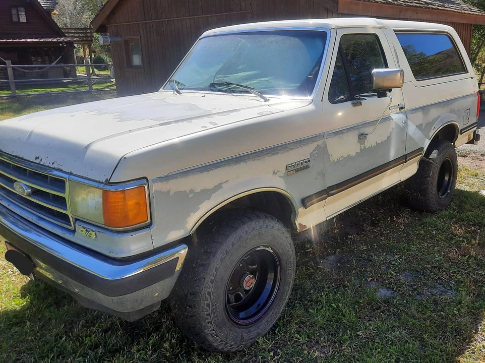 1991 Ford Bronco 4th Gen - Image 3 of 14