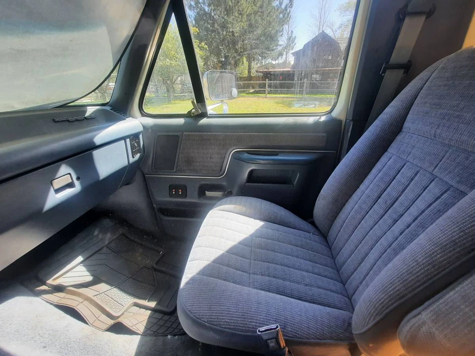 1991 Ford Bronco 4th Gen - Image 8 of 14