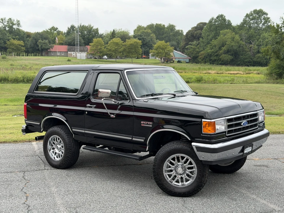 1991 Ford Bronco 4th Gen - Image 9 of 31