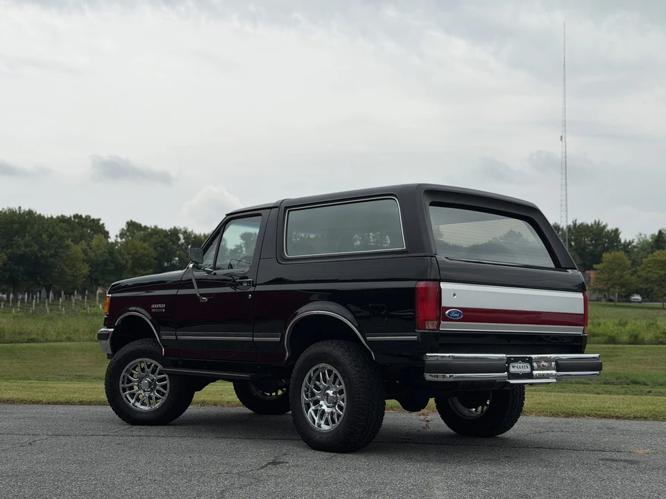 1991 Ford Bronco 4th Gen - Image 17 of 31