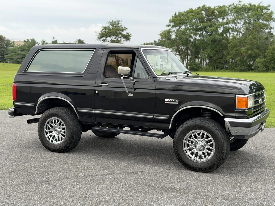 1991 Ford Bronco 4th Gen - Image 10 of 31