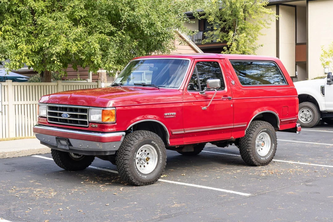 1991 Ford Bronco 4th Gen - Image 2 of 31