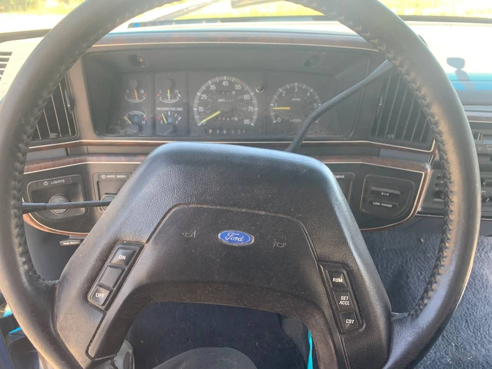 1991 Ford Bronco 4th Gen - Image 13 of 16