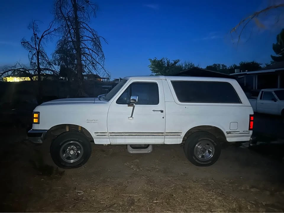 1991 Ford Bronco 4th Gen - Image 3 of 6