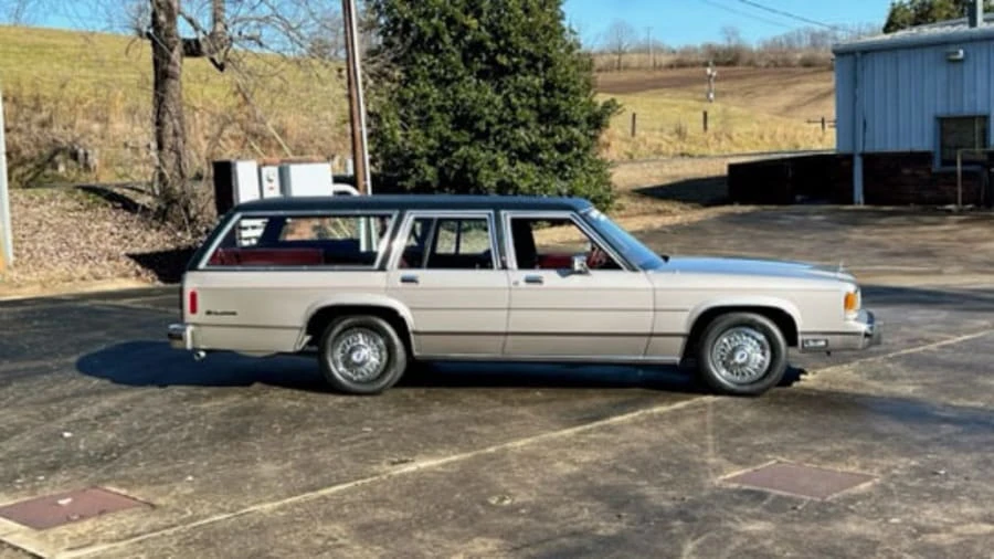 1991 Ford Crown Victoria - Image 2 of 20