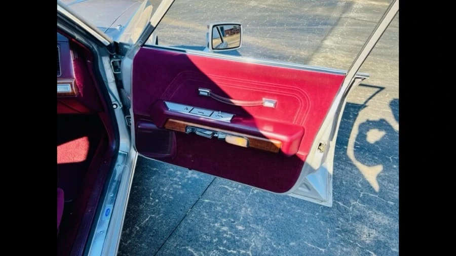1991 Ford Crown Victoria - Image 14 of 20