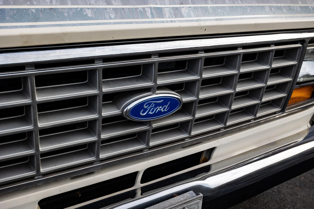 1991 Ford Econoline Van - Image 25 of 31