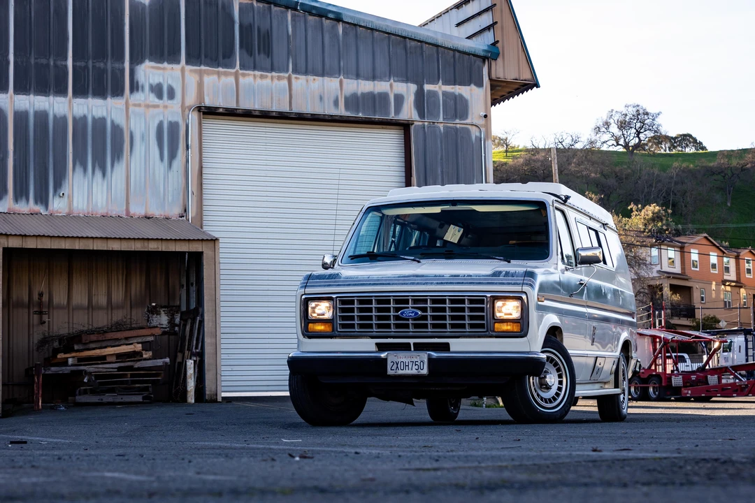 1991 Ford Econoline Van - Image 6 of 31