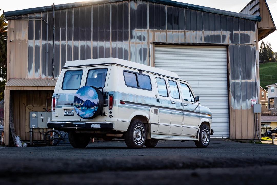 1991 Ford Econoline Van - Image 14 of 31